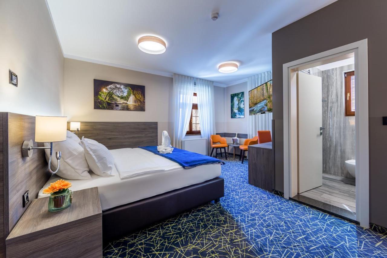 Hotel Bitoraj Fuzine Luaran gambar