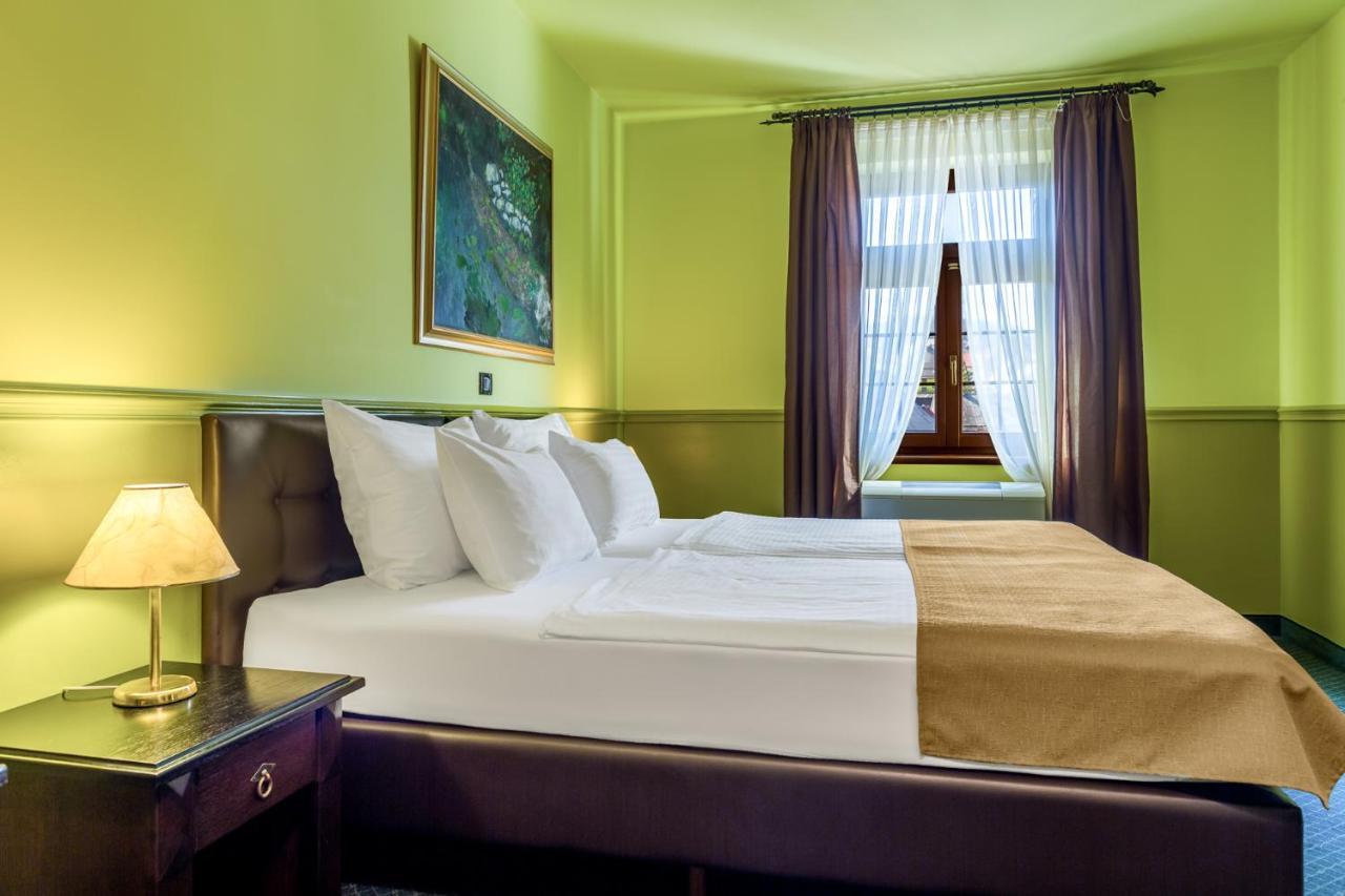Hotel Bitoraj Fuzine Luaran gambar