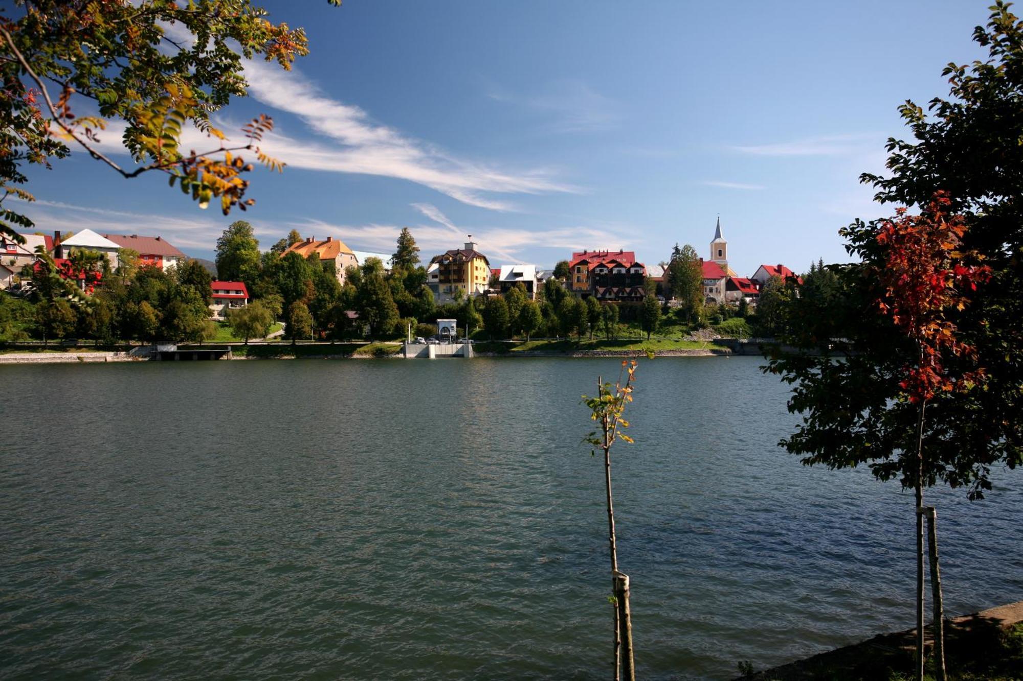 Hotel Bitoraj Fuzine Luaran gambar